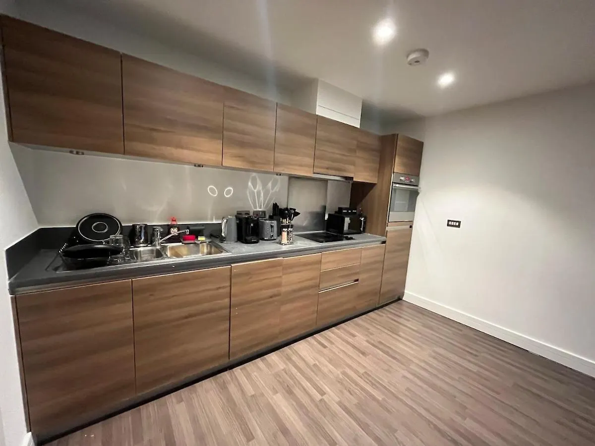 Charming & Cosy 2 Bed Apartment Londra