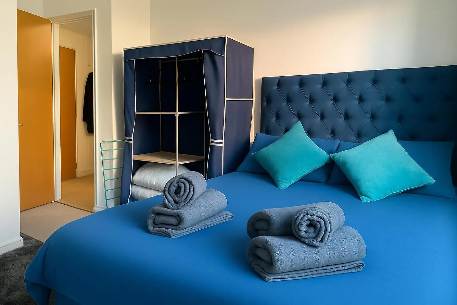 Charming & Cosy 2 Bed Apartment Londra